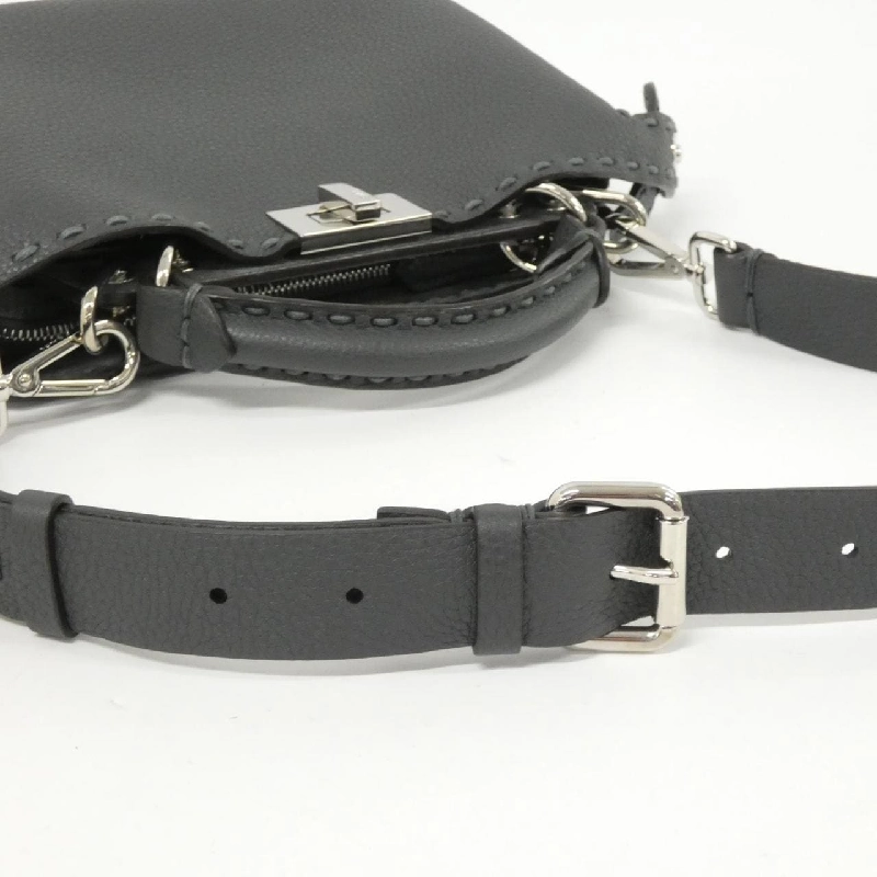 Túi Fendi SELLERIA Peekaboo Soft Small 7VA647 ATEK - Hàng hiệu Chính hãng 766562