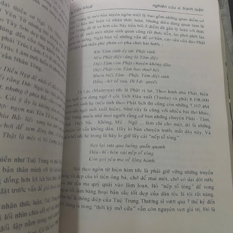 NGHIÊN CỨU VÀ TRANH LUẬN - TRẦN KHUÊ 502764