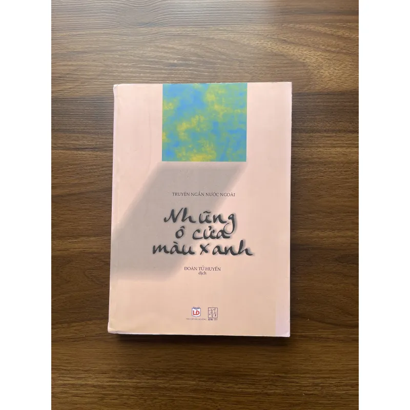 Những ô cửa màu xanh - Đoàn Tử Huyến dịch 974928