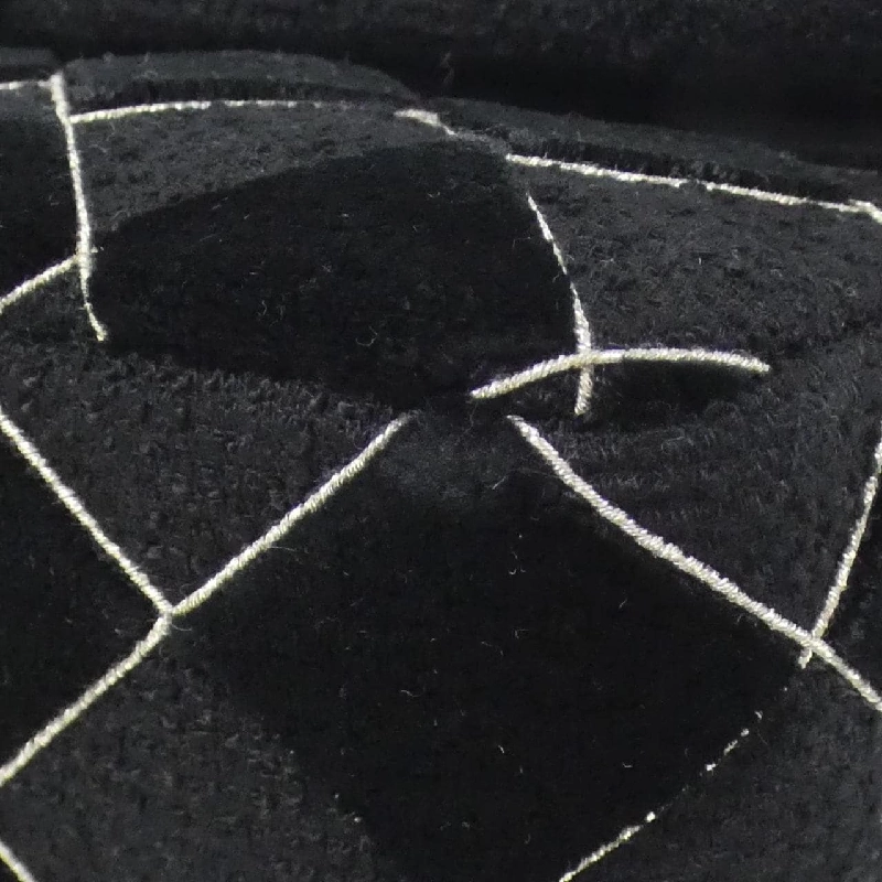 Túi xách chéo Chanel 1112 - Hàng hiệu Authentic 765648