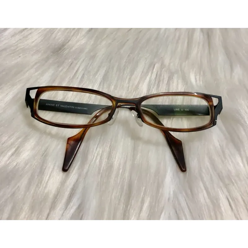 Kính đọc báo hiệu ANNE ET VALENTIN 973071