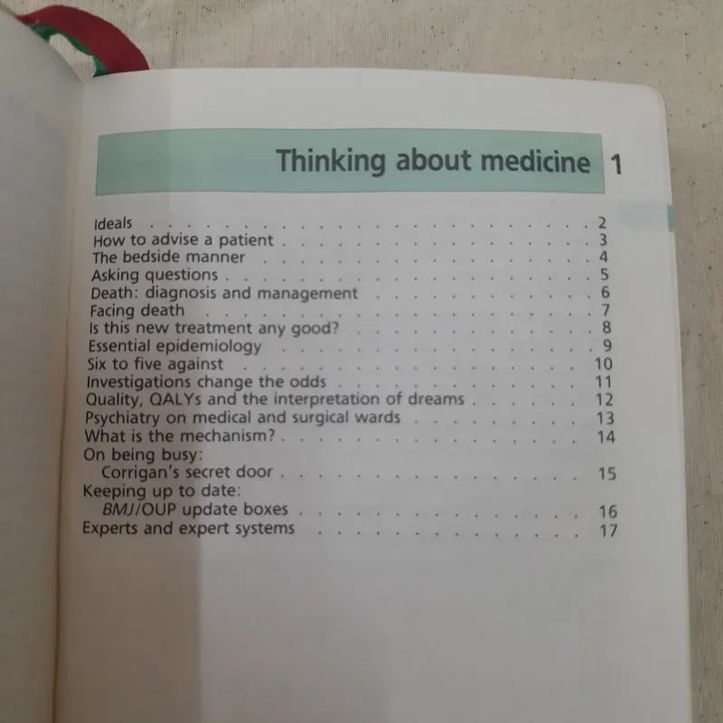 Oxford handbook of clinical medicine. 3rd edition. R.A. Hope 593074