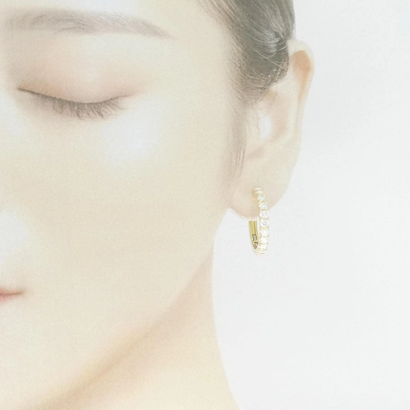 K18YG Bông tai kim cương 2.028CT - Hàng hiệu Chính hãng 868926