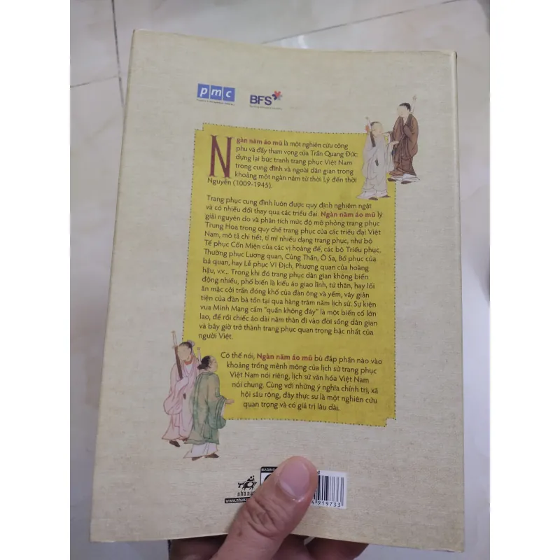 Ngàn năm áo mũ 1008441