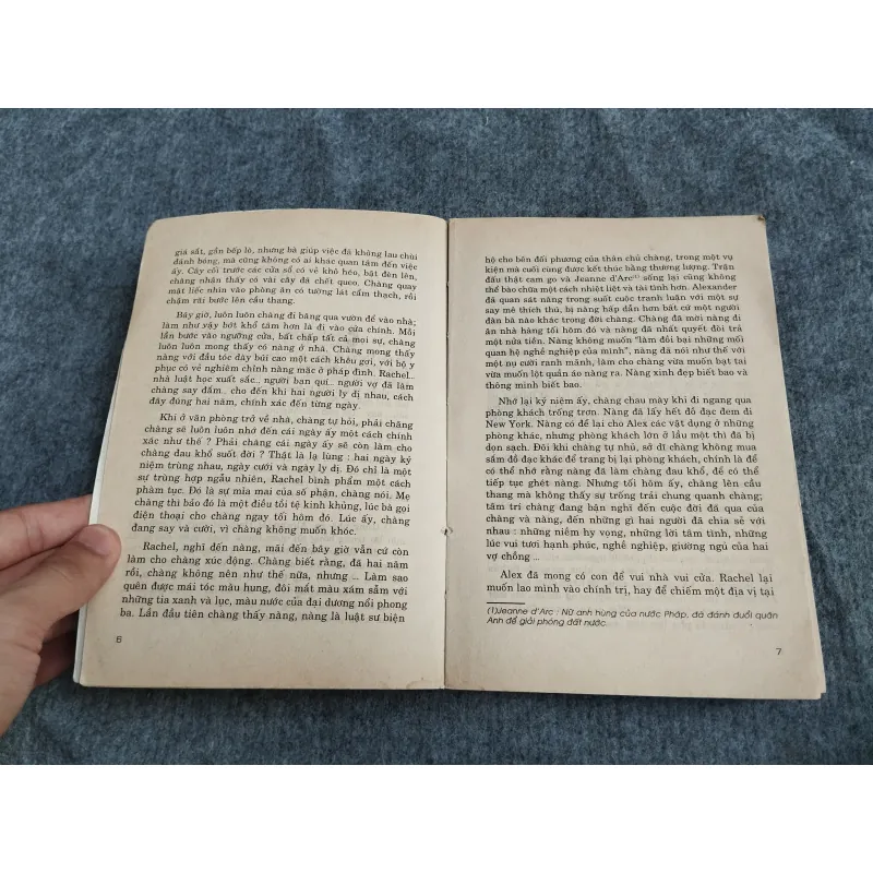 NGƯỜI ĐÀN ÔNG TUYỆT VỜI - DANIELLE STEEL 574638