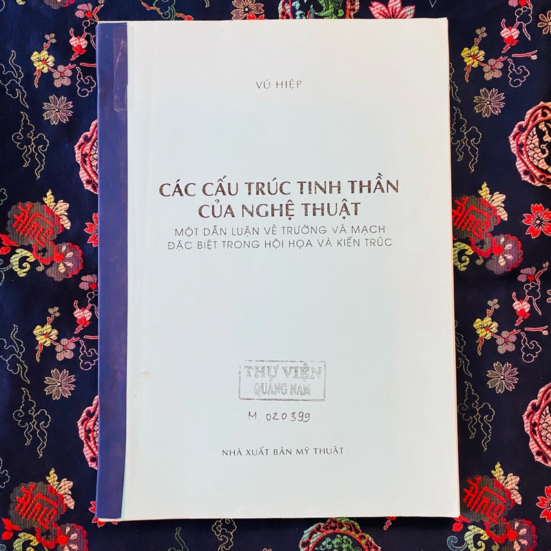 Các cấu trúc tinh thần của nghệ thuật - Sách photo  306907