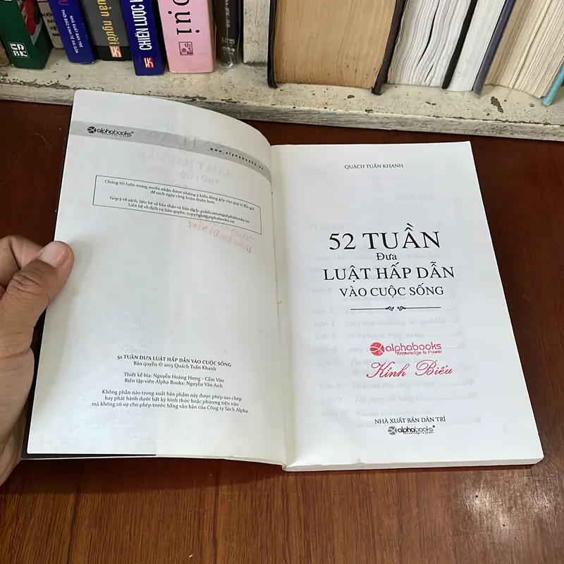 II Sách Kỹ Năng: 52 Tuần Đưa Luật Hấp Dẫn Vào Cuộc Sống - Quách Tuấn Khanh - 2013 569496