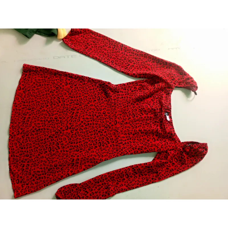 Đầm beo đỏ tay dài thời trang của H&M 626065