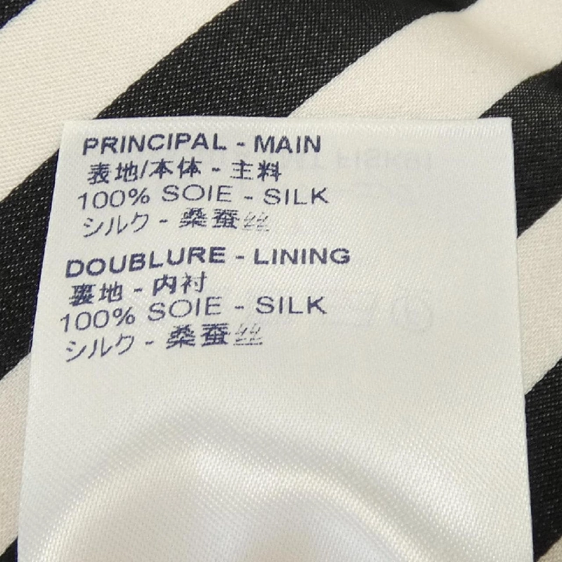 Váy LOUIS VUITTON FISK91TMT - Hàng hiệu Authentic 818423