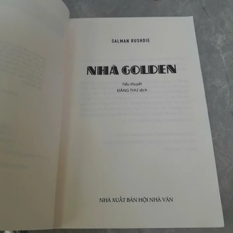NHÀ GOLDEN - SALMAN RUSHDIE 784292