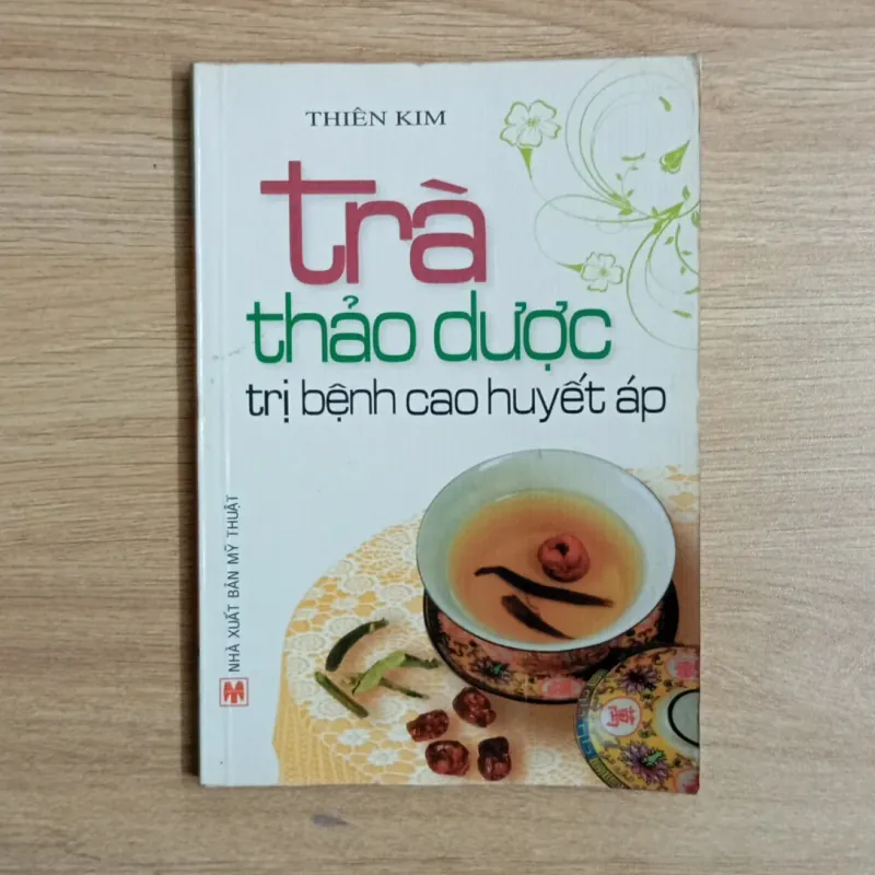 4 quyển sách - Trà thảo dược, Nước trái cây, Tác dụng rau củ, Làm đẹp bằng rau củ 974514