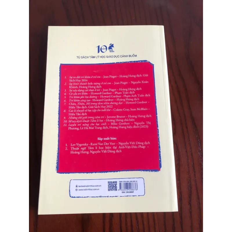 Luyện trí năng cho học sinh - Vận dụng Hệ thống Bloom trong lớp học 748057