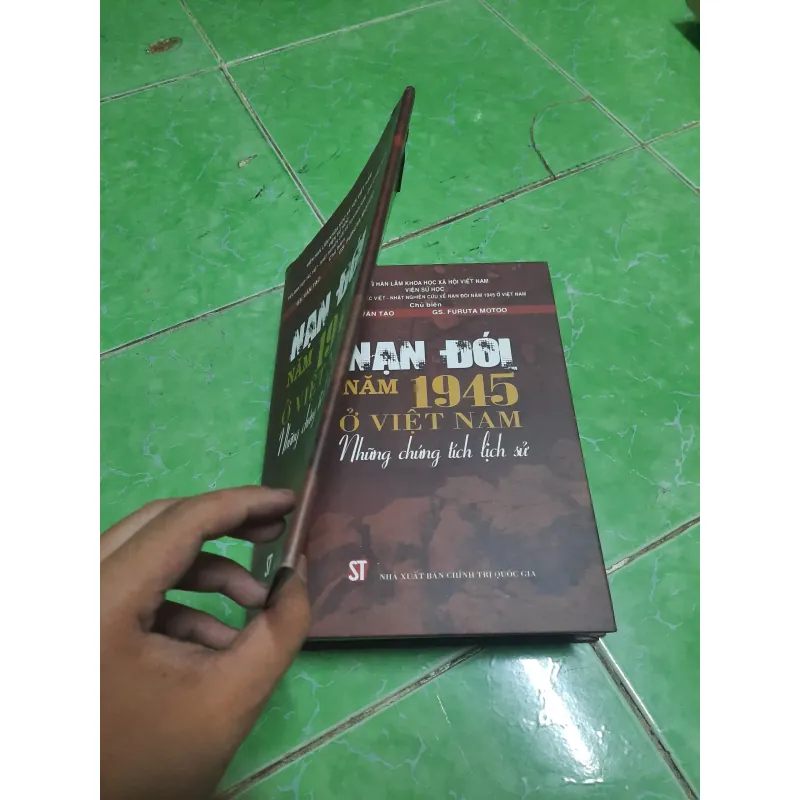 Nạn đói năm 1945 ở Việt Nam - GS Văn Tạo (Bìa cứng) 701955