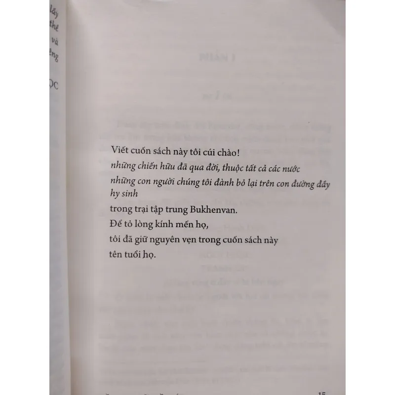 sách: Trần trụi giữa bầy Sói - Bruno Apitz (A1) 565452