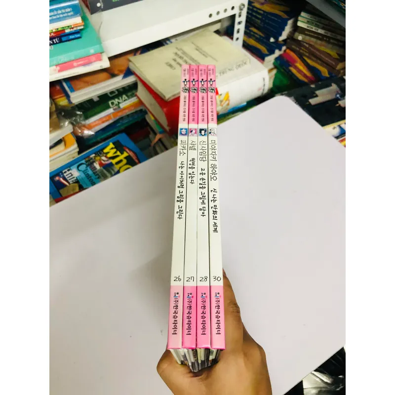 6. 📚 4 CUỐN SÁCH TRUYỆN TRANH TIẾNG HÀN QUỐC CHO TRẺ EM 557118