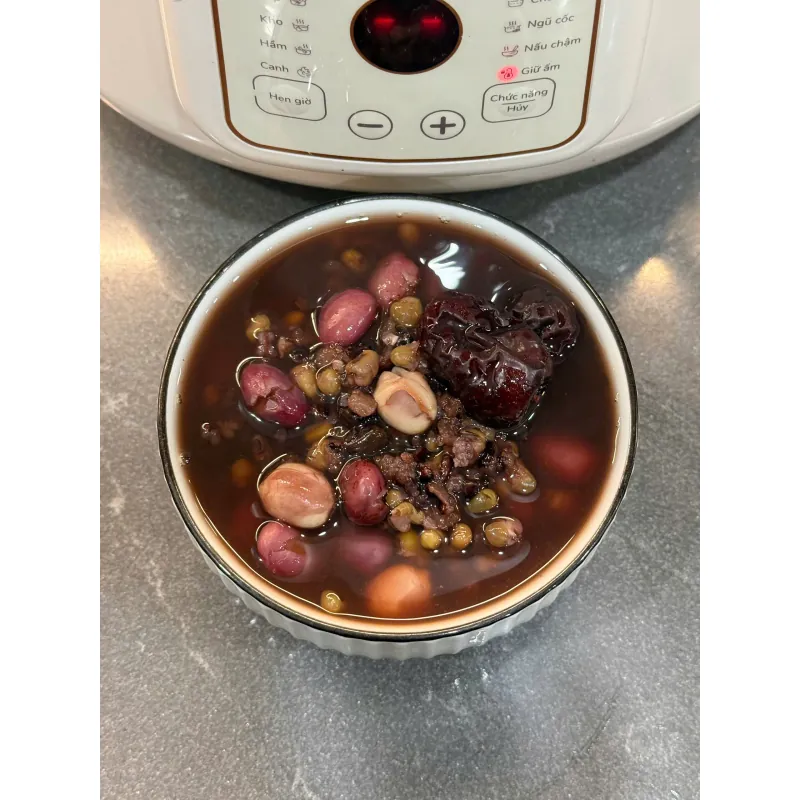 Nồi kho hầm đa năng UNIE USC308 dung tích 3L, lòng nồi gốm tử sa, 8 chức năng kho hầm 738326