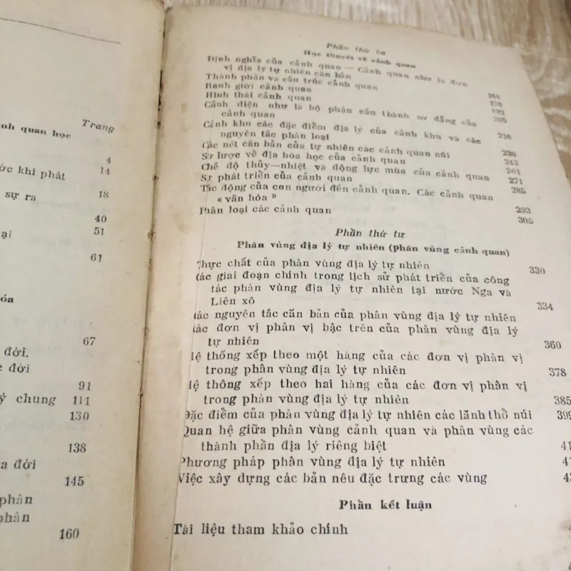 CƠ SỞ CẢNH QUAN HỌC VÀ PHÂN VÙNG ĐỊA LÝ TỰ NHIÊN  960249
