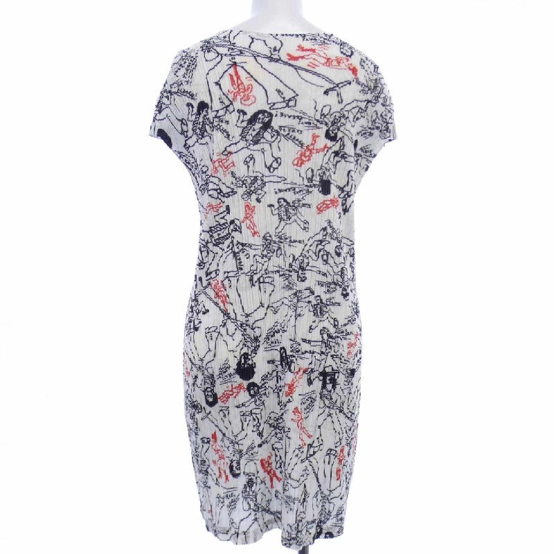 【Mã giảm giá】Đầm PLEATS PLEASE 650209