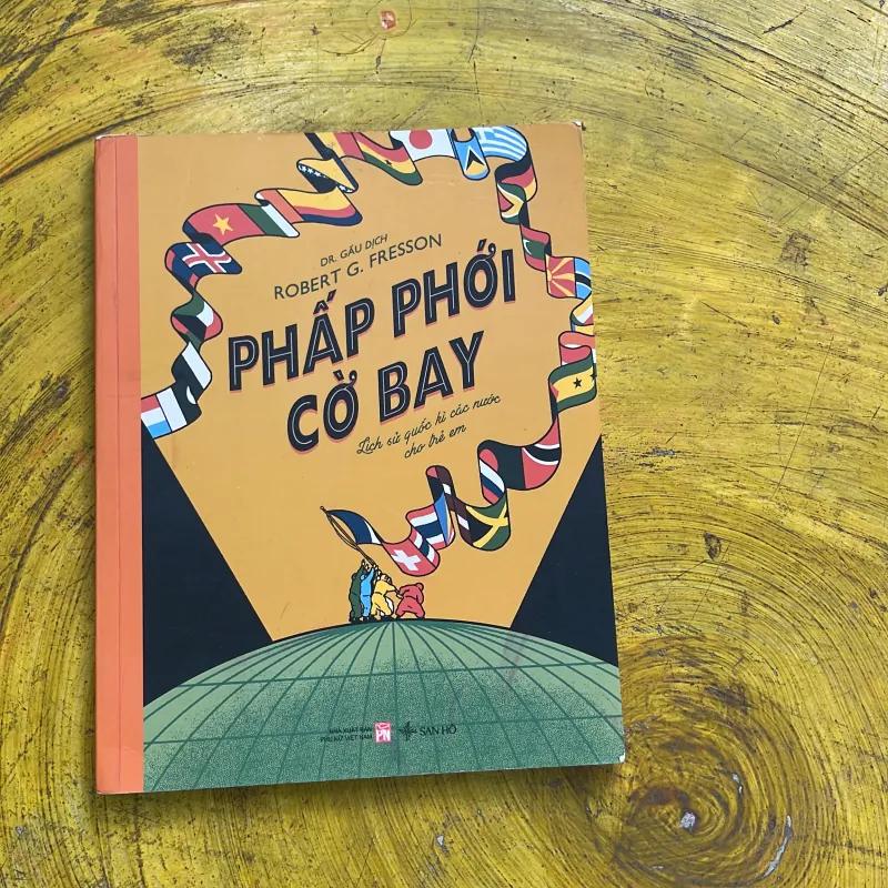 PHẤP PHỚI CỜ BAY - ROBERT G. FRESSON 754070