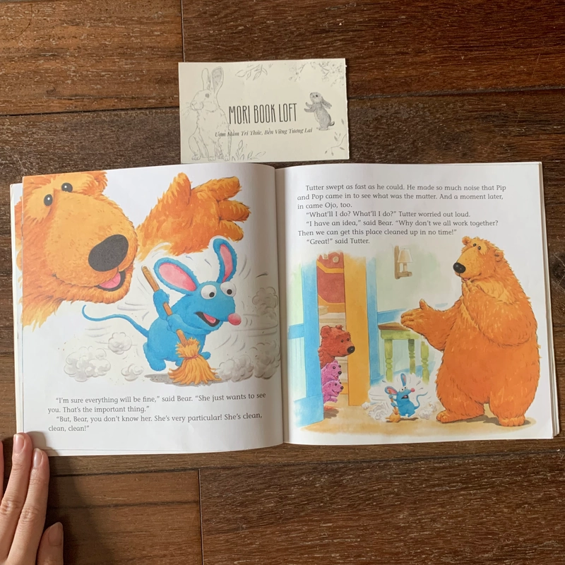 Sách ngoại văn A Surprise in the Mailbox (Bear in the Big Blue House), Used 498070