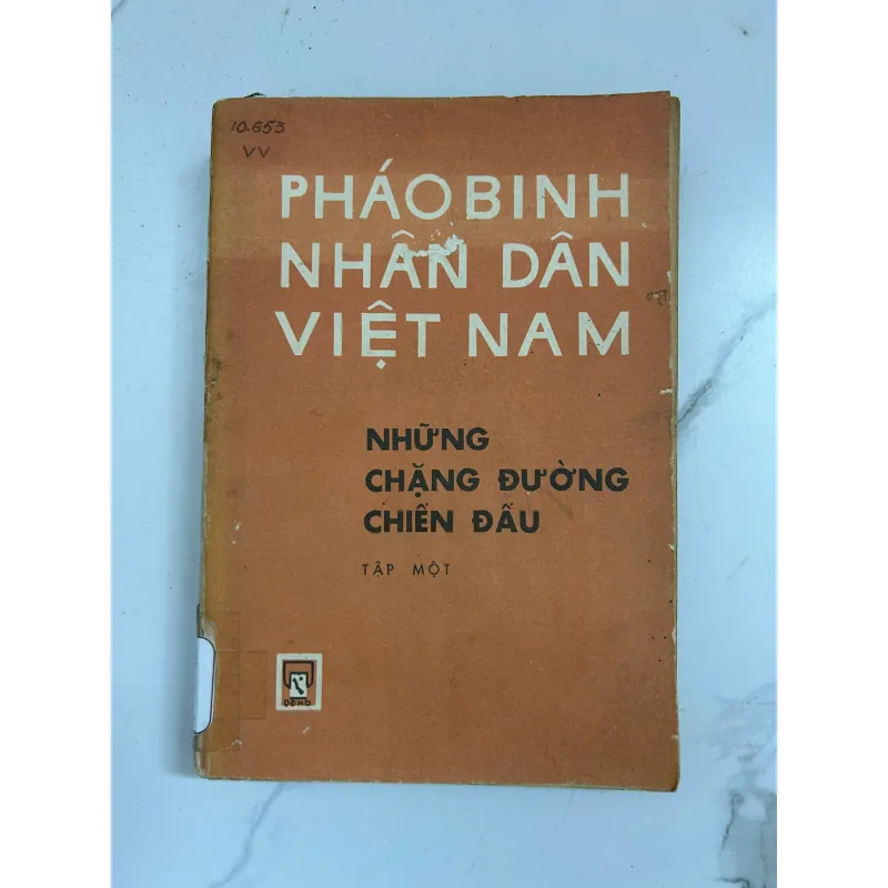 Pháo binh Nhân dân Việt Nam: Những chặng đường chiến đấu (Tập 1) 799200