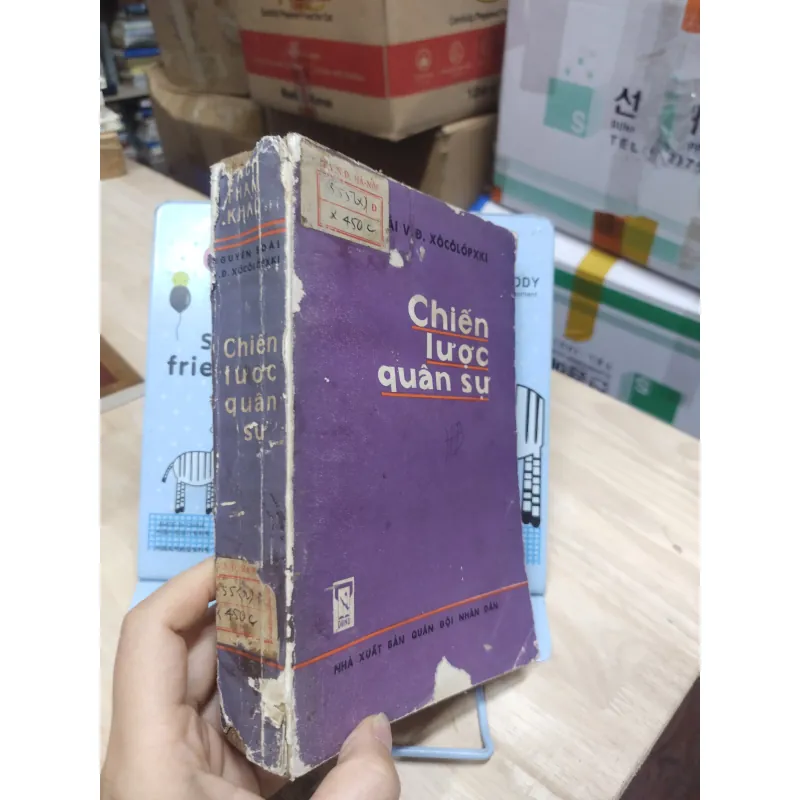 Sách: Chiến lược quân sự - TG: Nguyên soái V.Đ Xô-cô-lốp-xki (A2) 934883