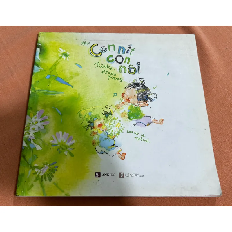 Con nít con nôi - sách tô màu 🌊 673957