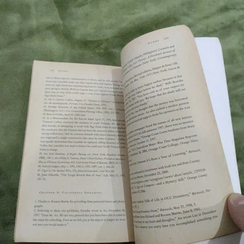 Perfect Spy Larry Berman - Phạm Xuân Ẩn 722483