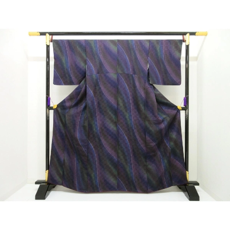 Áo nhỏ kích thước L - Hàng hiệu Authentic 876542