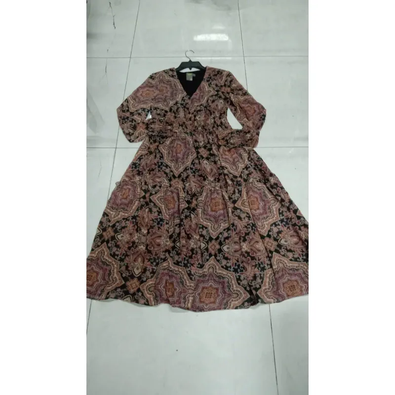 Đầm Toylor size 8 573475