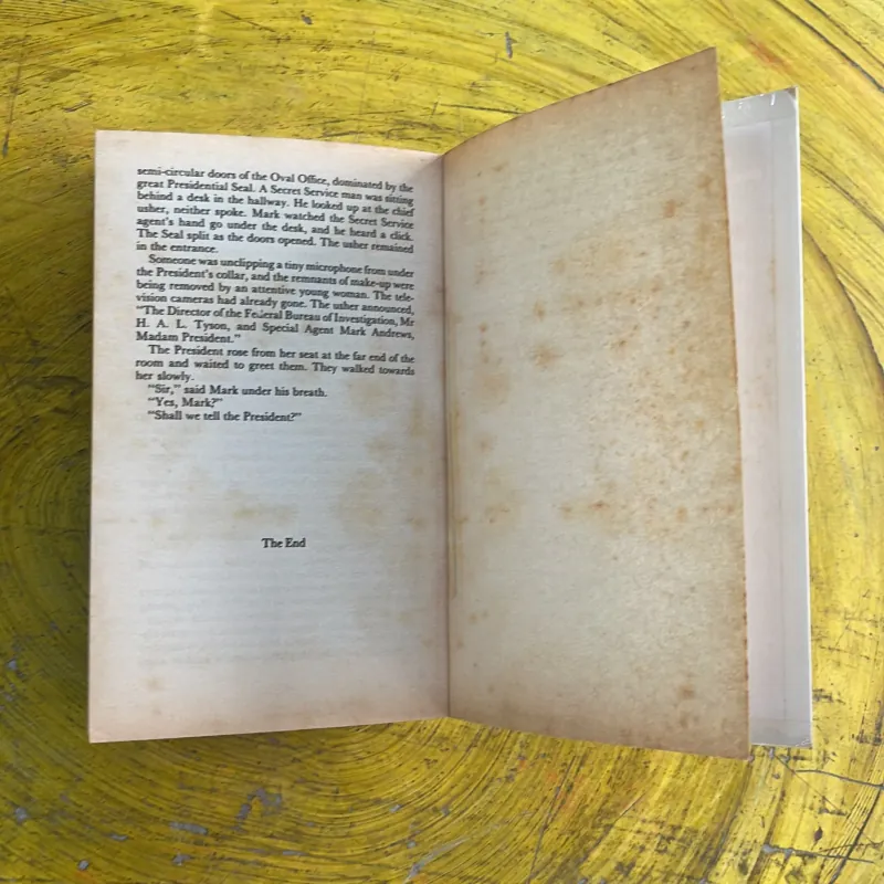 NOT A PENNY MORE, NOT A PENNY LESS - SHALL WE TELL PRESIDENT- JEFFREY ARCHER 1029160