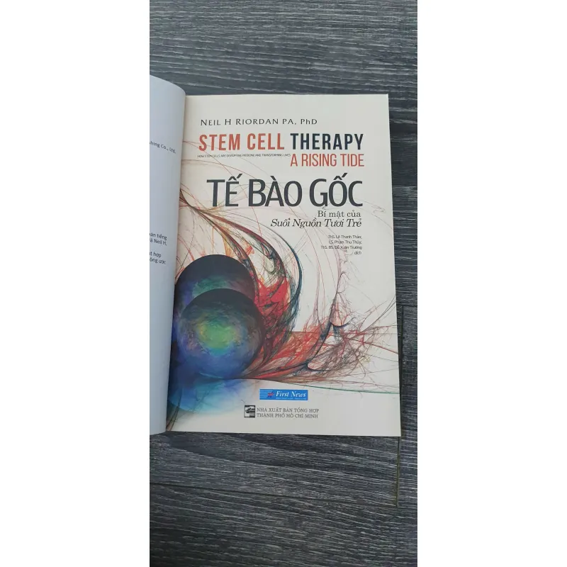 Tế bào gốc - bí mật của suối nguồn tươi trẻ (Có chữ ký dịch giả), Mới 90% (TrieuL) 40314