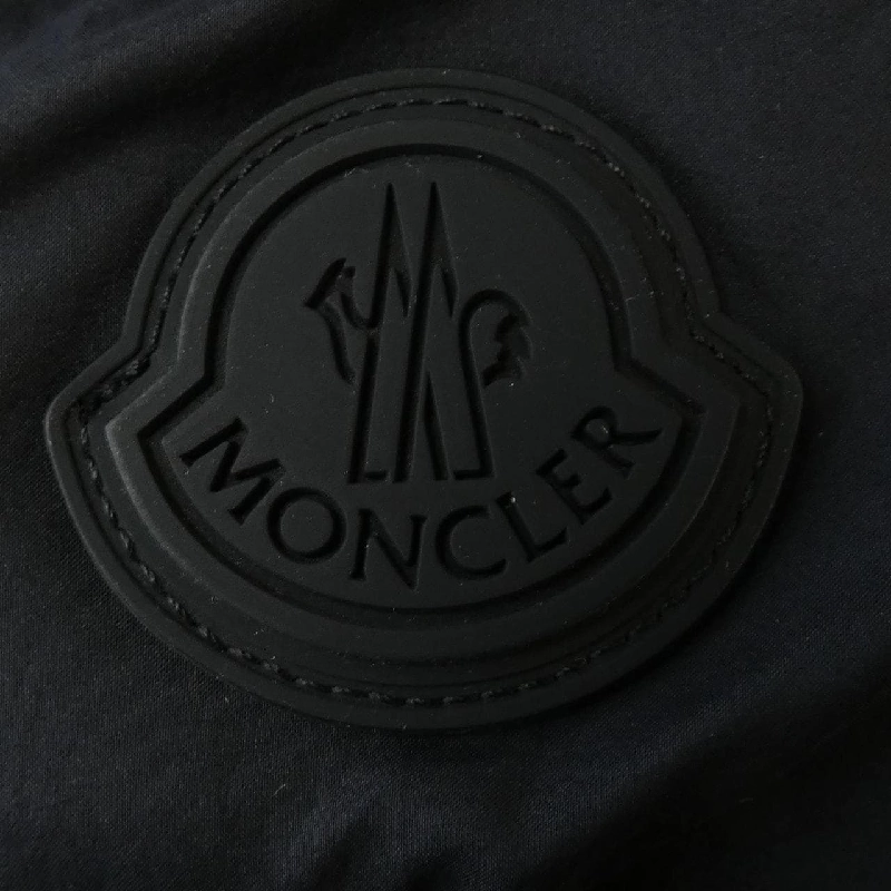 Áo khoác lông vũ MONCLER CERCES 633948