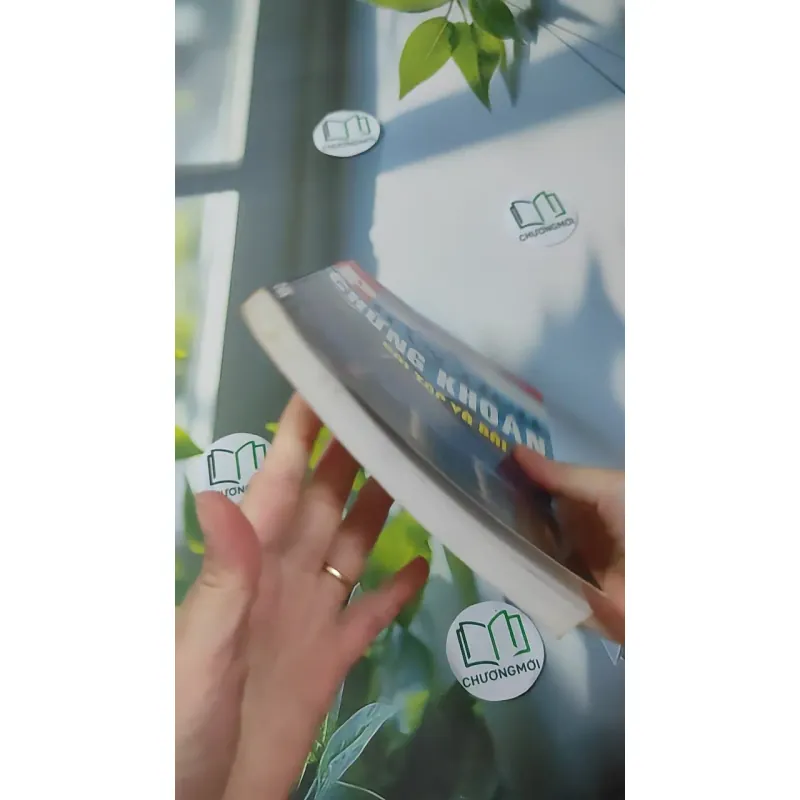 Phân Tích Chứng Khoán Bài Tập & Bài Giải - PGS. TS. Bùi Kim Yến 1018882