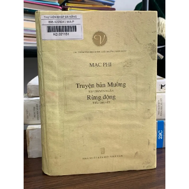 Truyện bản Mường – Rừng động – Mạc Phi 594105