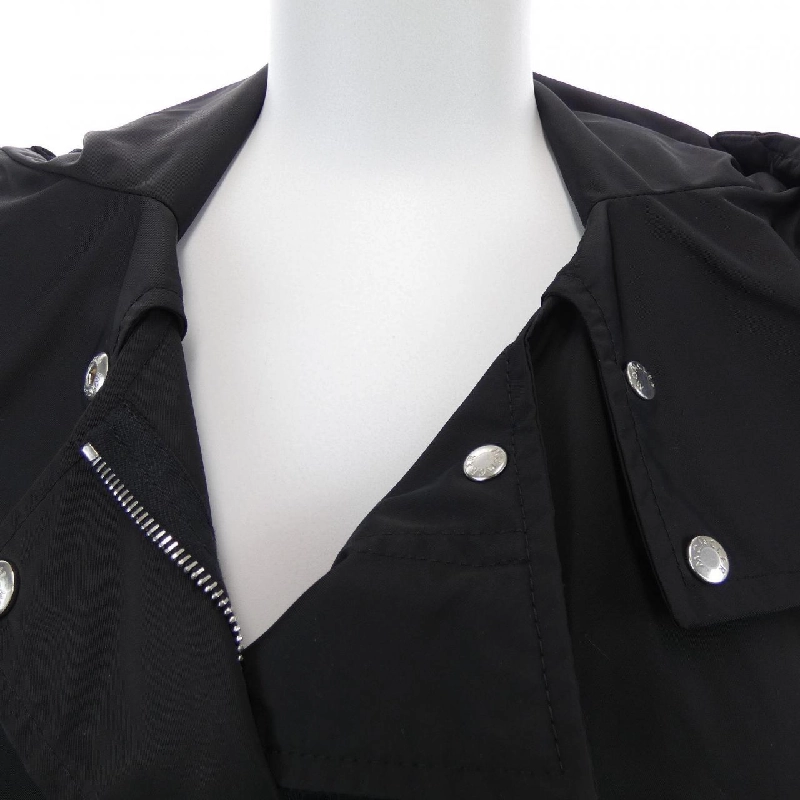 Áo khoác MONCLER MUTCHE - Hàng hiệu Chính hãng 821715