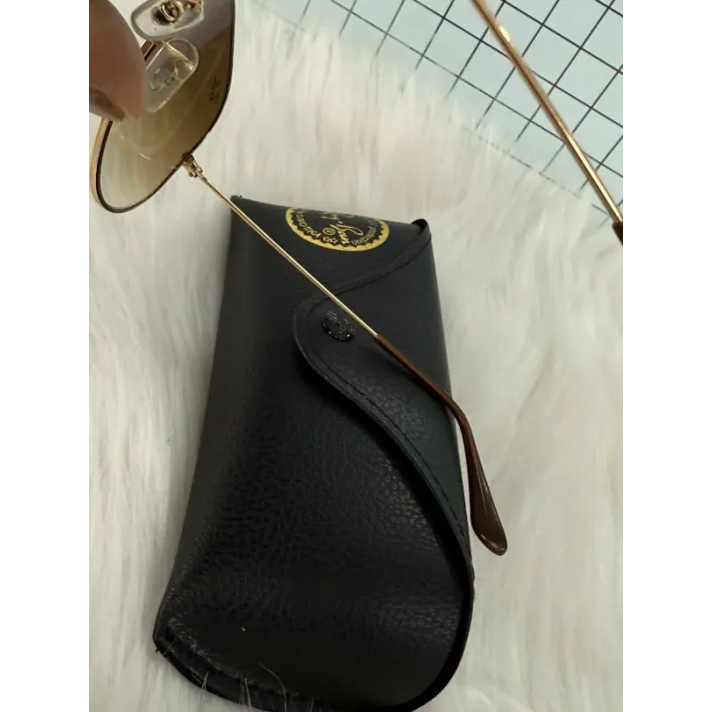 kính mát RAY-BAN tròng màu trà 934840