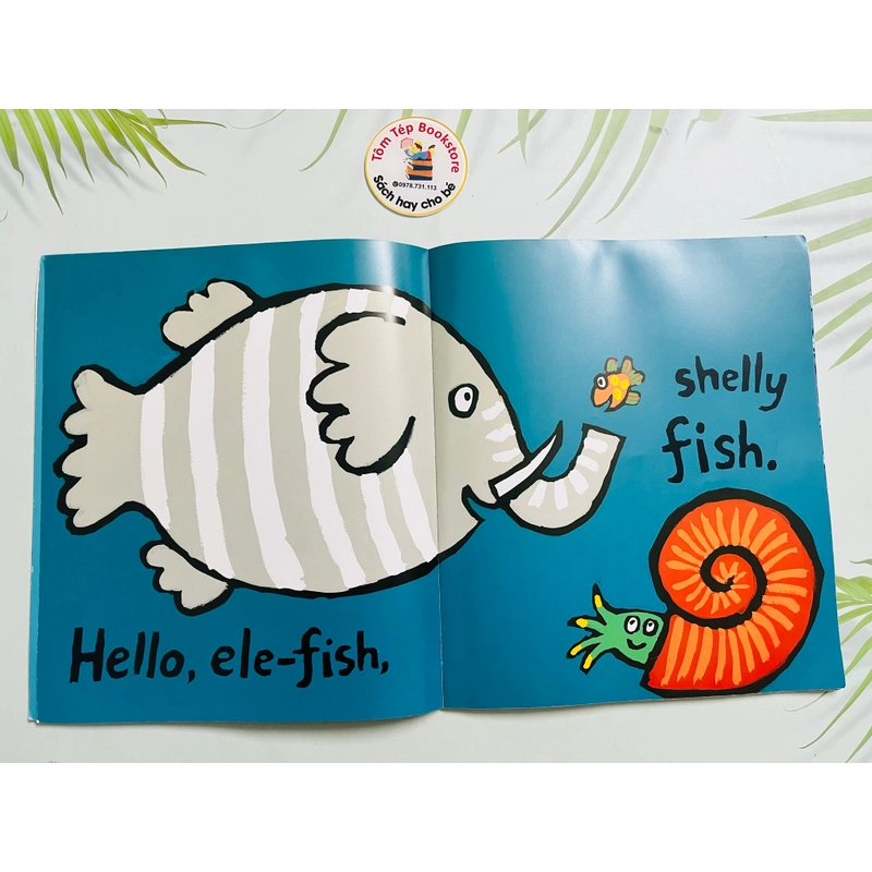 Picture book khổ to minh hoạ rực rỡ 552220