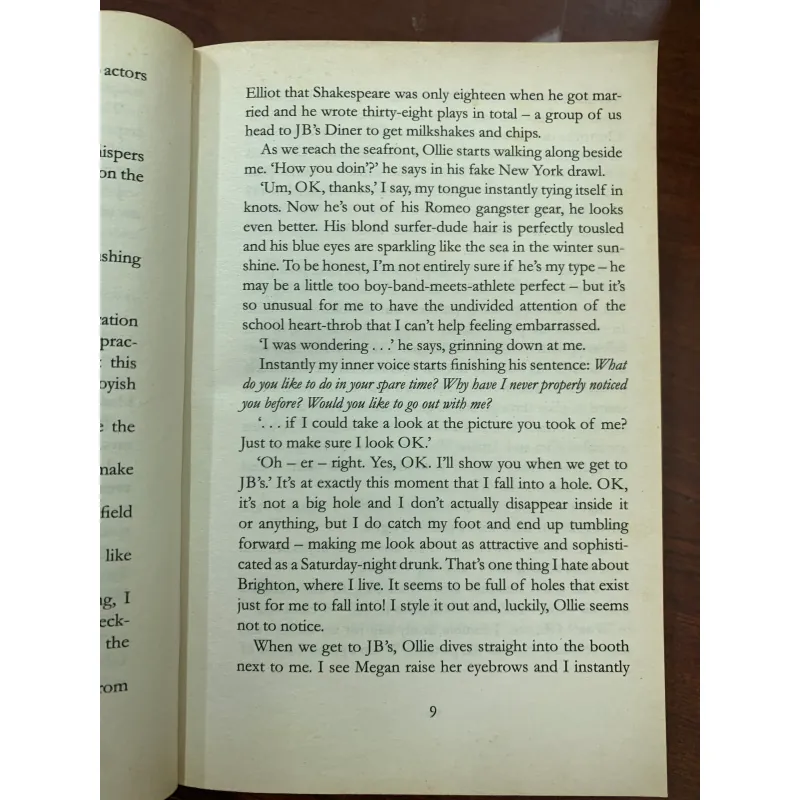 GIRL ONLINE - ZOE SUGG 784350