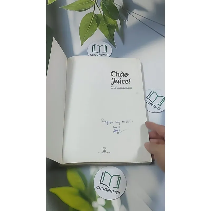 Chào Juice! 40 công thức nước ép cho vẻ đẹp tươi khỏe từ bên trong - Trần Hạnh Huyền 688600