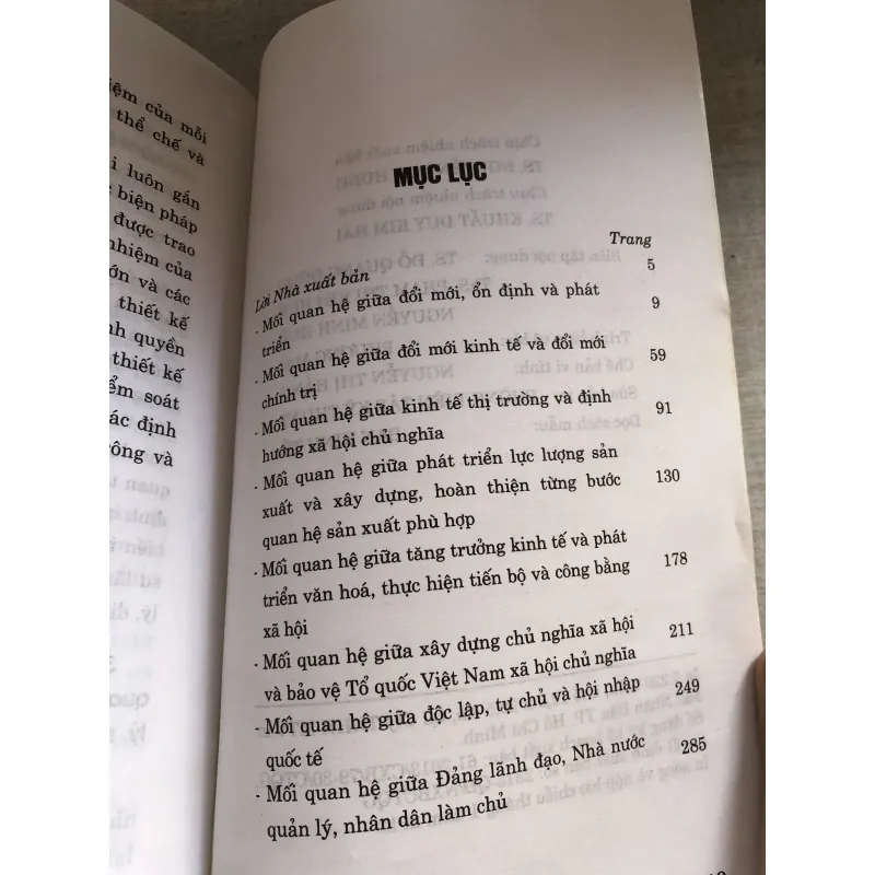 Về các mối quan hệ lớn cần được giải quyết tốt 782768