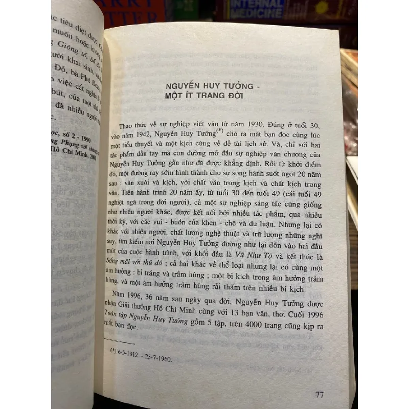 Một số gương mặt văn chương-học thuật Việt Nam hiện đại - Phong Lê 726749