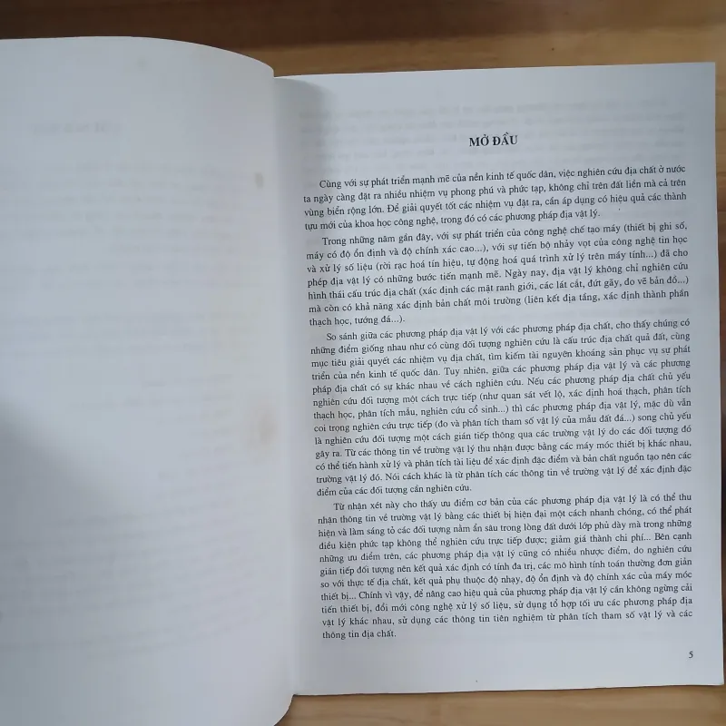 Địa Vật Lý Đại Cương - Mai Thanh Tân 970036