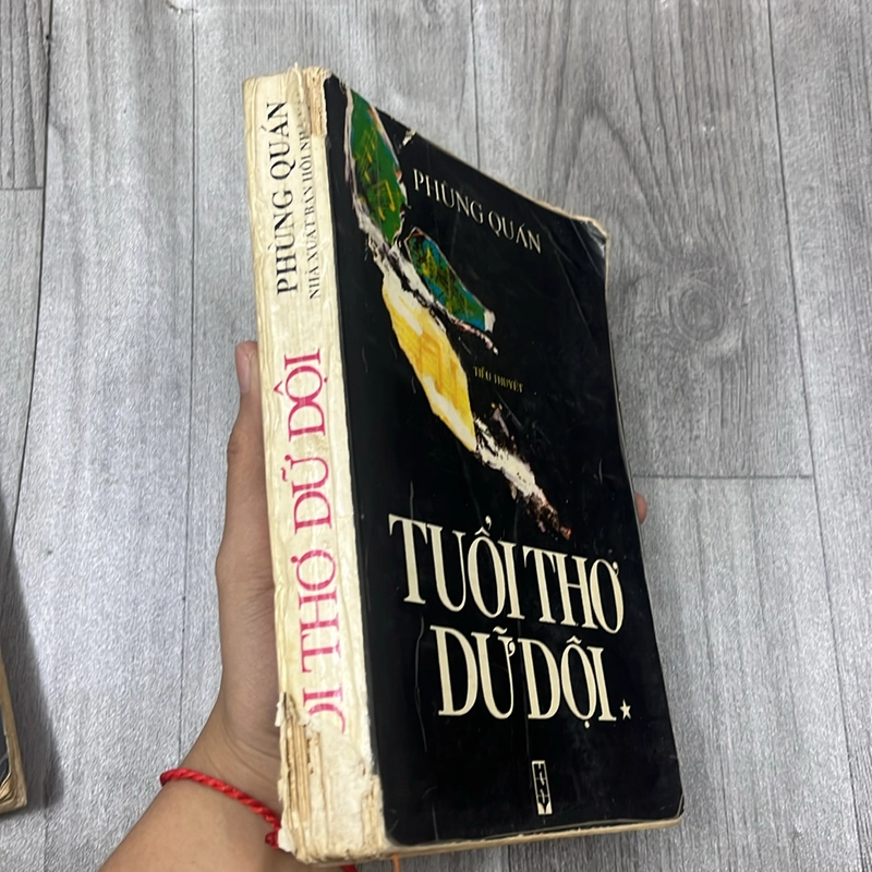 Tuổi thơ dữ dội bộ 2 tập. 2b2 521825