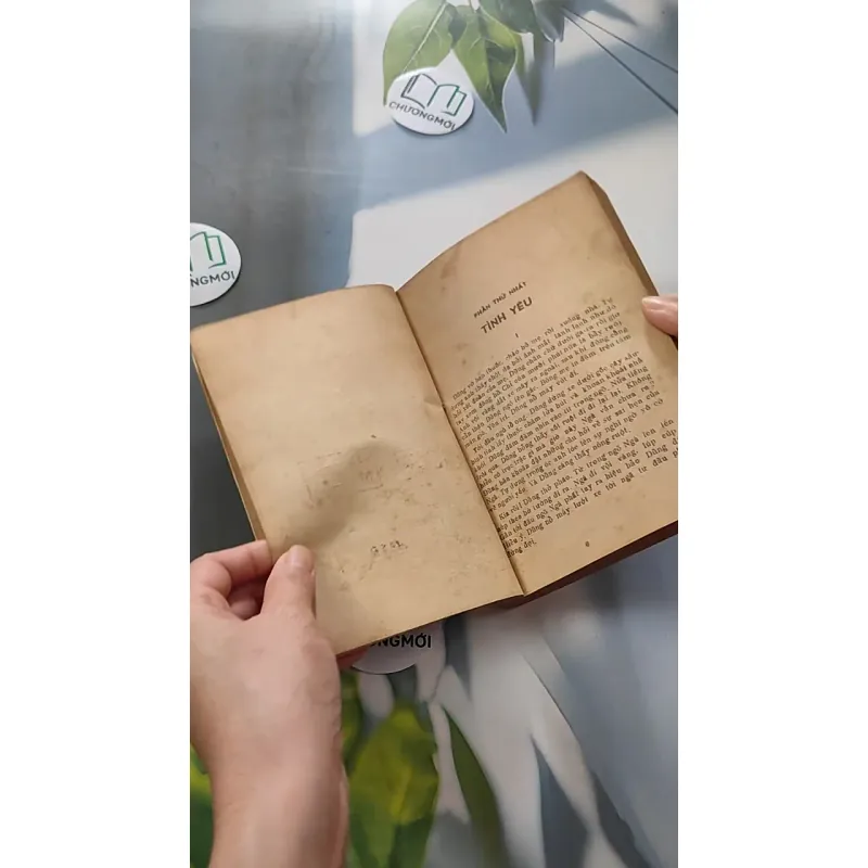 [XƯA] Nuốt Dòng Nước Mắt (1991) - Hương Trà 776051