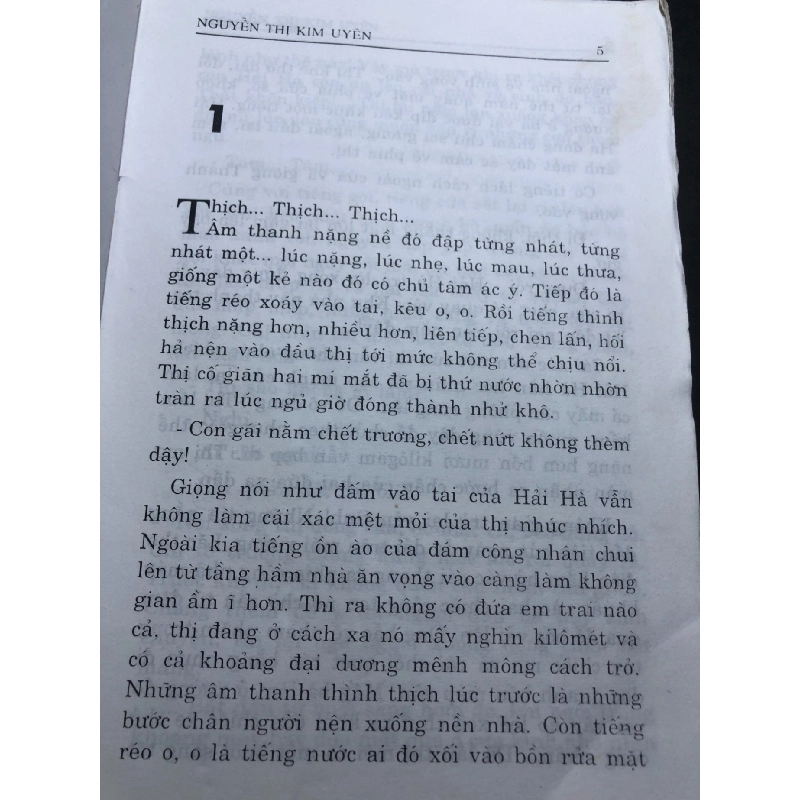 Đất người 2005 mới 70% ố bẩn nhẹ Nguyễn Thị Kim Uyên HPB0906 SÁCH VĂN HỌC 914932