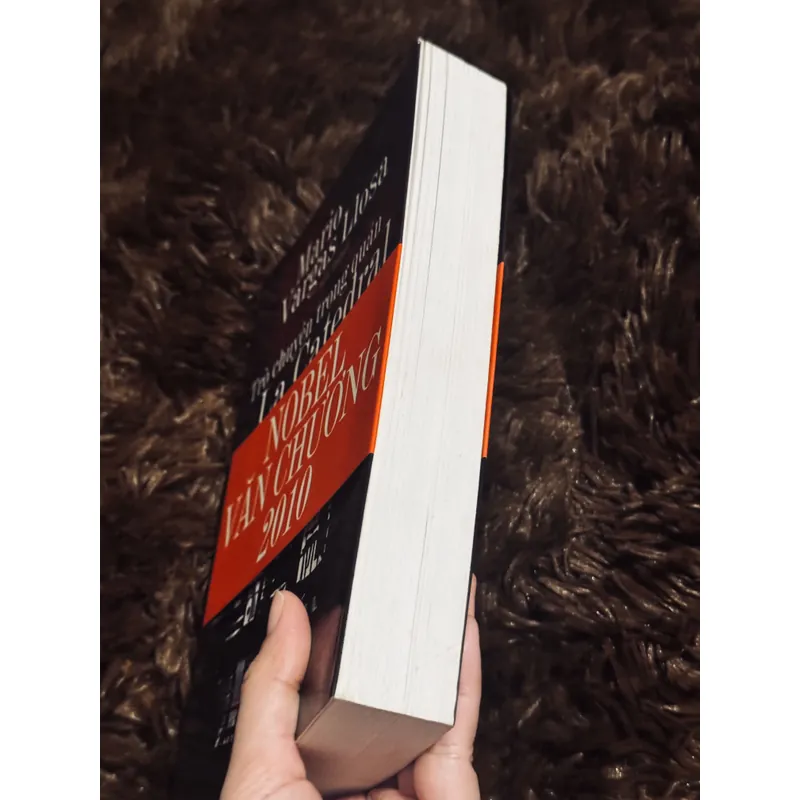 Trò chuyện trong quán La Catedral 716896