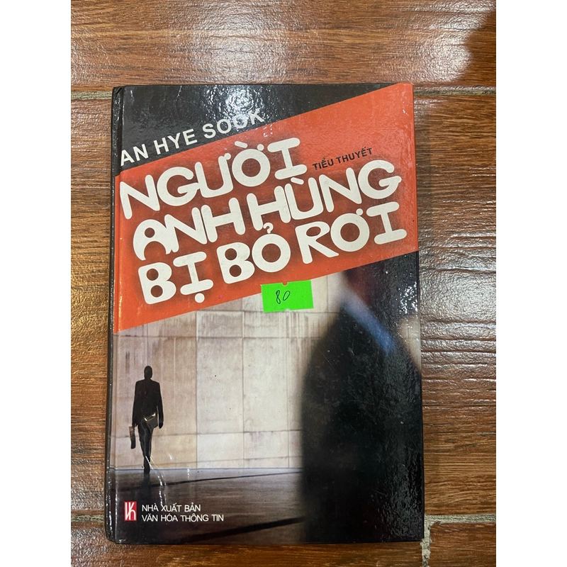 Người anh hùng bị bỏ rơi (9) 332480