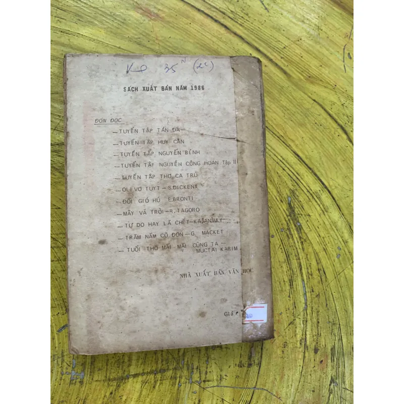 THẰNG CƯỜI BẢN BAO CẤP 746398