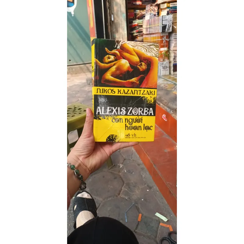 Con Người Hoan Lạc- Nikos Kazantzaki 758573